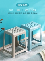 品牌加厚塑料凳子茶花牌塑料凳子家用可叠放简约客厅餐桌结实方凳