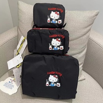 hello Kitty刺绣猫化妆包可爱中包整理包大容量旅行洗漱手包7121