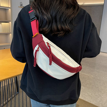 帆布斜挎包女士2024新款休闲饺子包胸包学生运动小包腰包红色包包