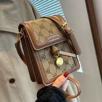 今年流行小包包女2024新款法式小众复古春夏手机包时尚迷你小方包