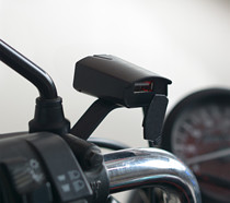 直供摩托车手机充电器单USB12V防水车载充电器后视镜改装配件